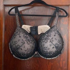 Torrid 46DDD Push-Up Plunge Bra